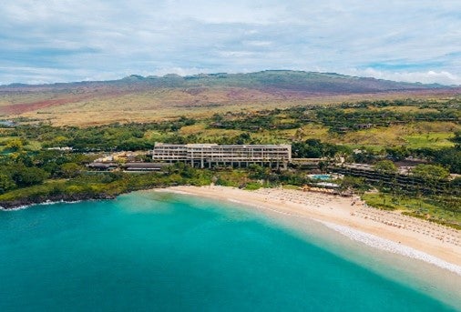 ハワイ島の歴史的ホテル「マウナ ケア ビーチ ホテル」改装が完了 癒やしの新スパ＆インフィニティプール導入