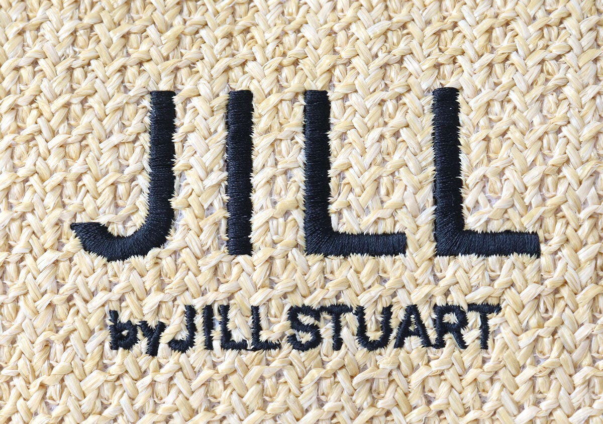 ラフィア風生地に施されたJILL