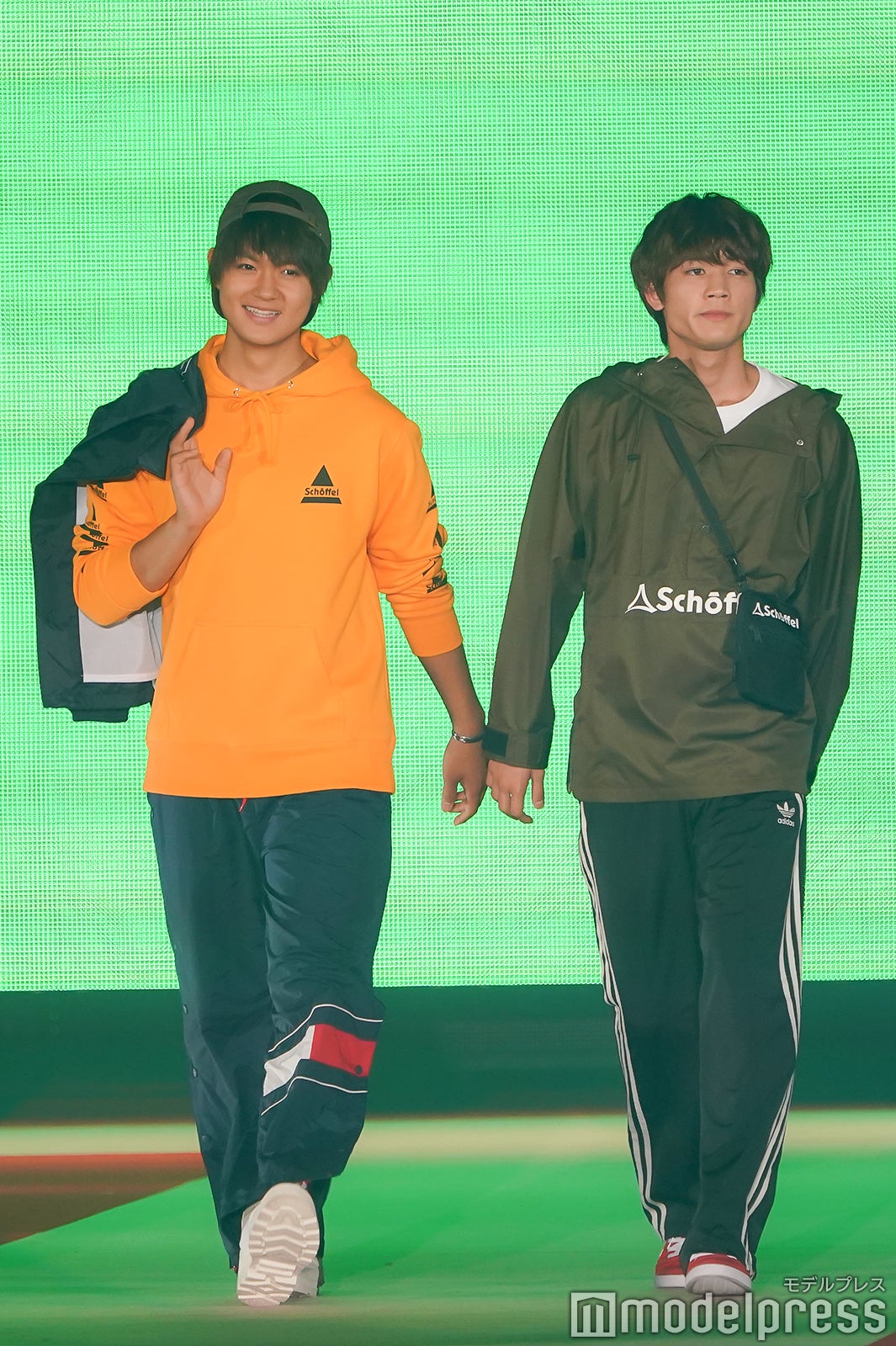 佐野勇斗、板垣瑞生 （C）モデルプレス