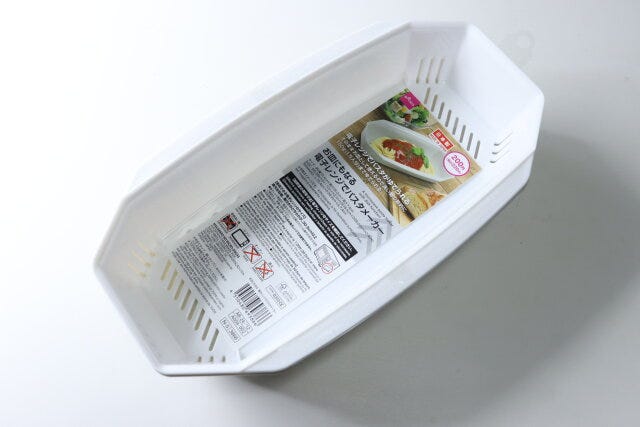 ダイソー　お皿にもなる電子レンジでパスタメーカー　