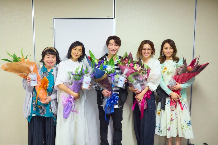伊藤修子、木村多江、渡辺翔太、中村アン、矢田亜希子(C)テレビ朝日