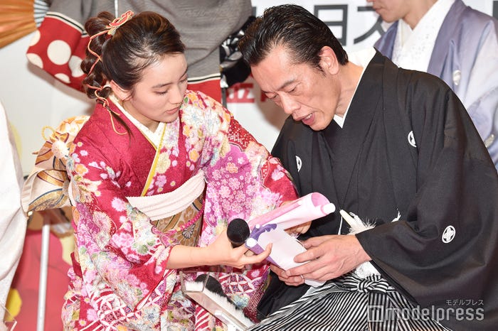 岡田結実、遠藤憲一 (C)モデルプレス