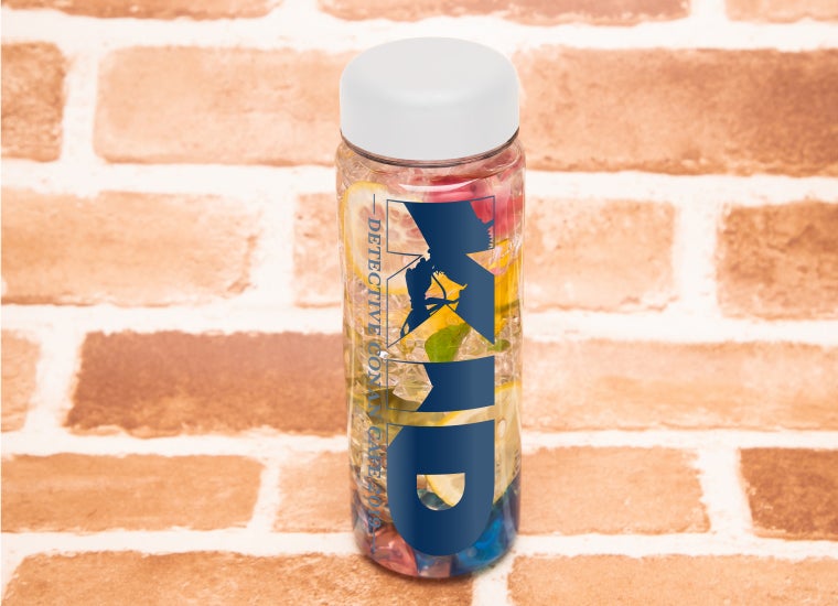 怪盗キッドのボトルドリンク1,690円（C）青山剛昌／小学館・読売テレビ・TMS 1996（C）2019 青山剛昌／名探偵コナン製作委員会