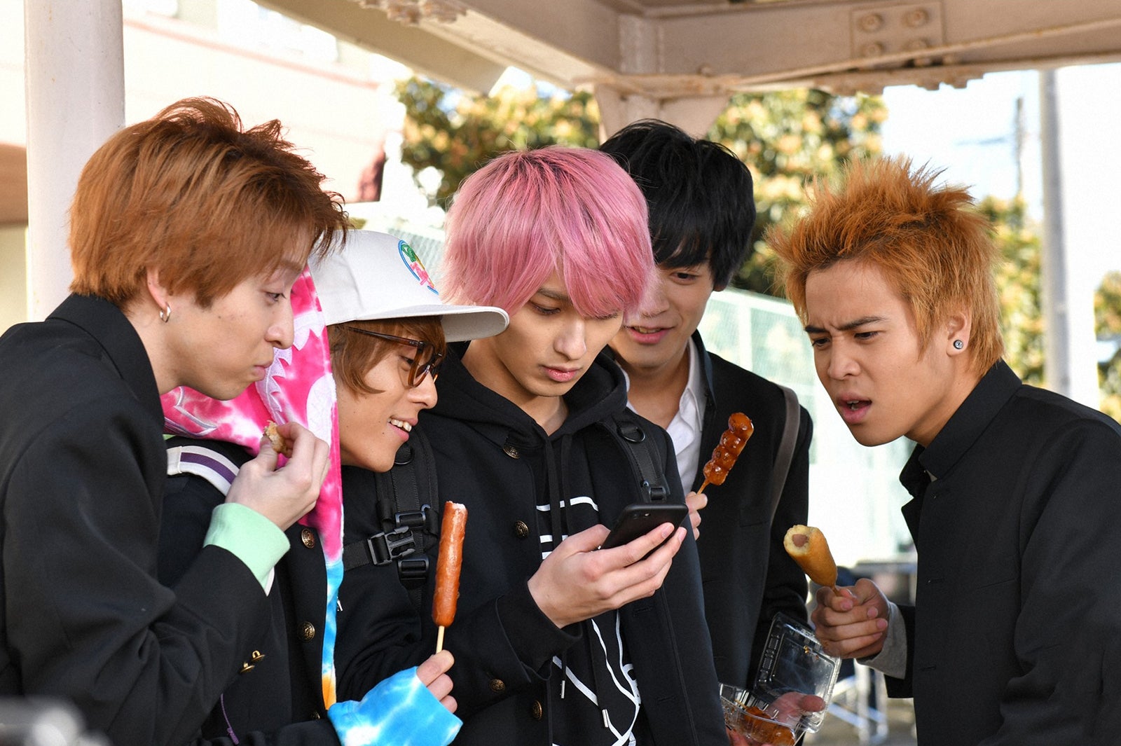 櫻井圭佑、永田崇人、横浜流星、若林拓也、堀家一希／「初めて恋をした日に読む話」第5話より（C）TBS