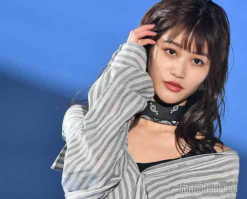 “名古屋一可愛い”JKモデル・生見愛瑠(めるる)、大人コーデでクールな美貌