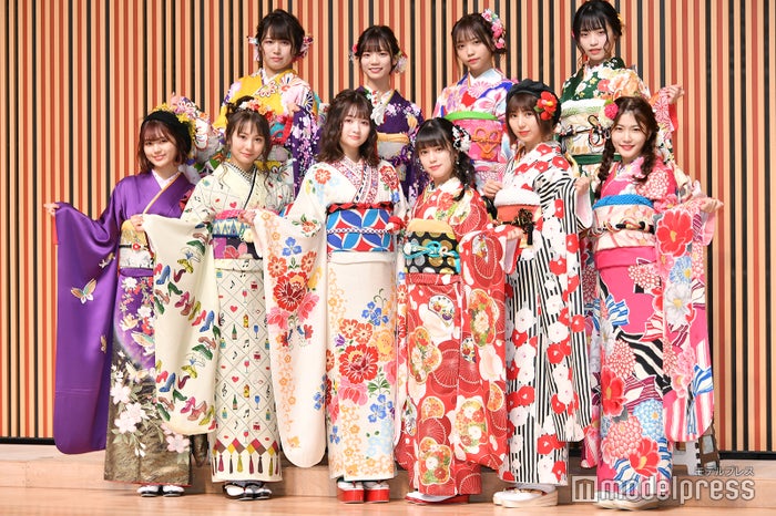 SKE48(前列左から)北野瑠華、松本慈子、江籠裕奈、竹内彩姫、、菅原茉椰、平田詩奈<br>
(後列左から)福士奈央、西満里奈、仲村和泉、入内嶋涼 (C)モデルプレス