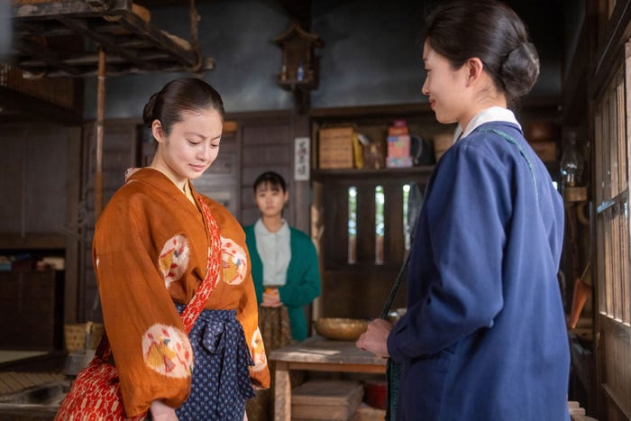 今田美桜、原菜乃華、河合優実「あんぱん」第62話(C)NHK