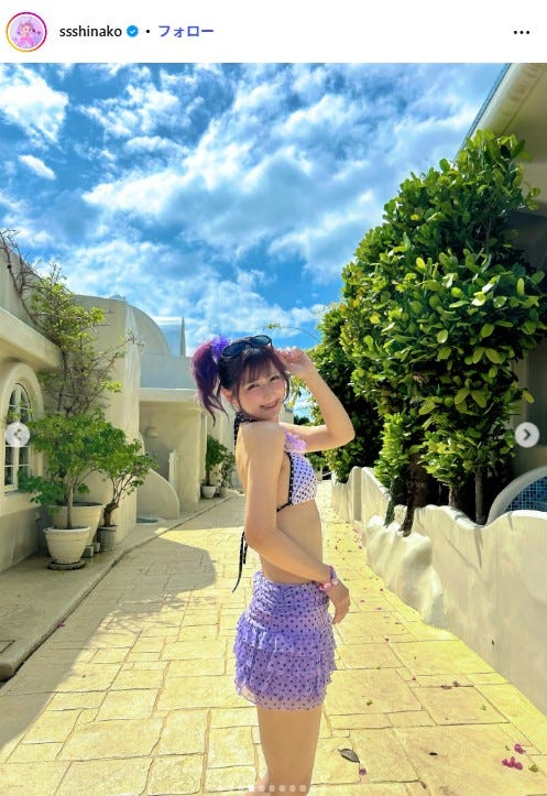 しなこInstagramより