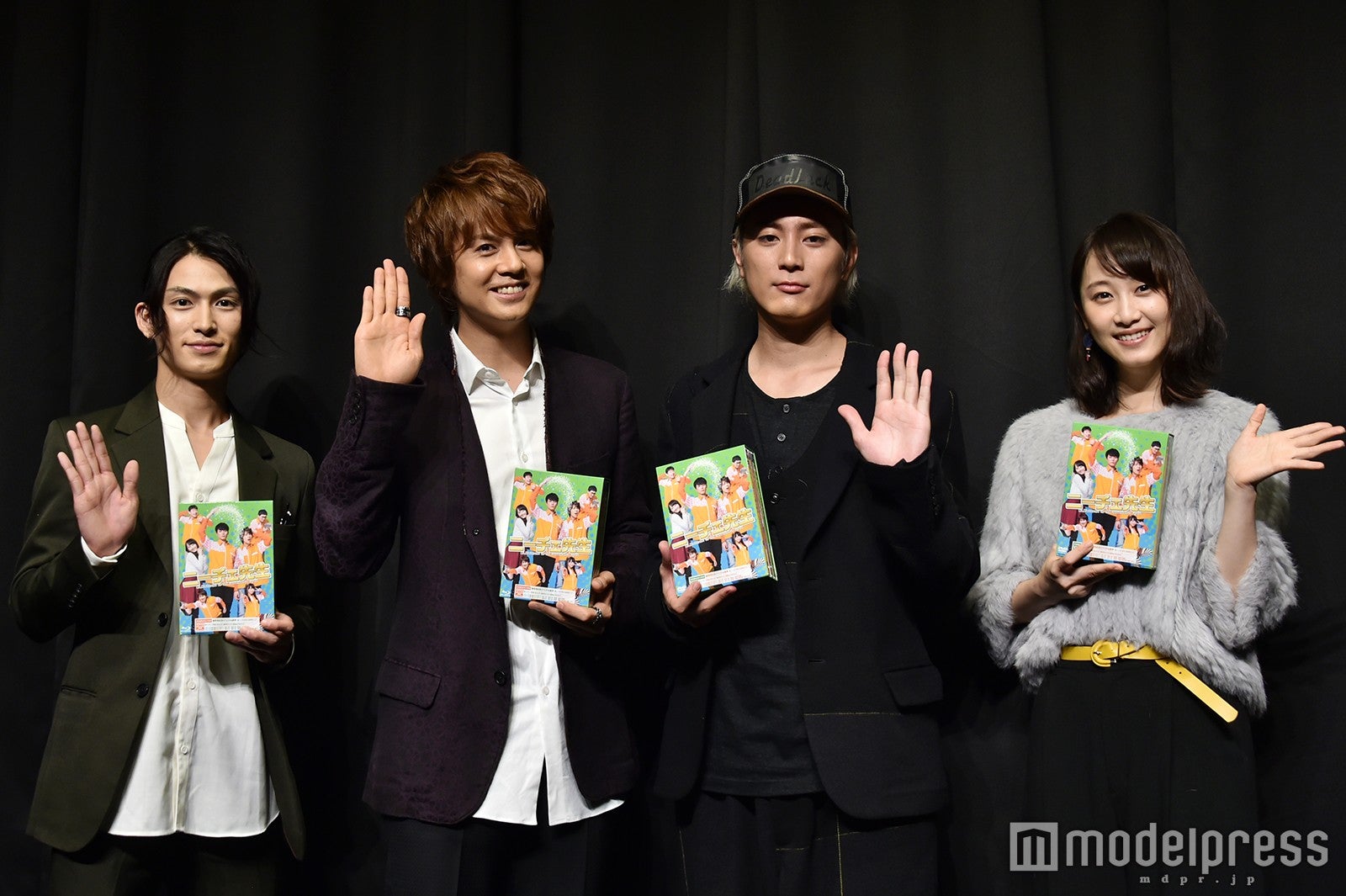 （左から）松田凌、浦井健治、間宮祥太朗、松井玲奈（C）モデルプレス