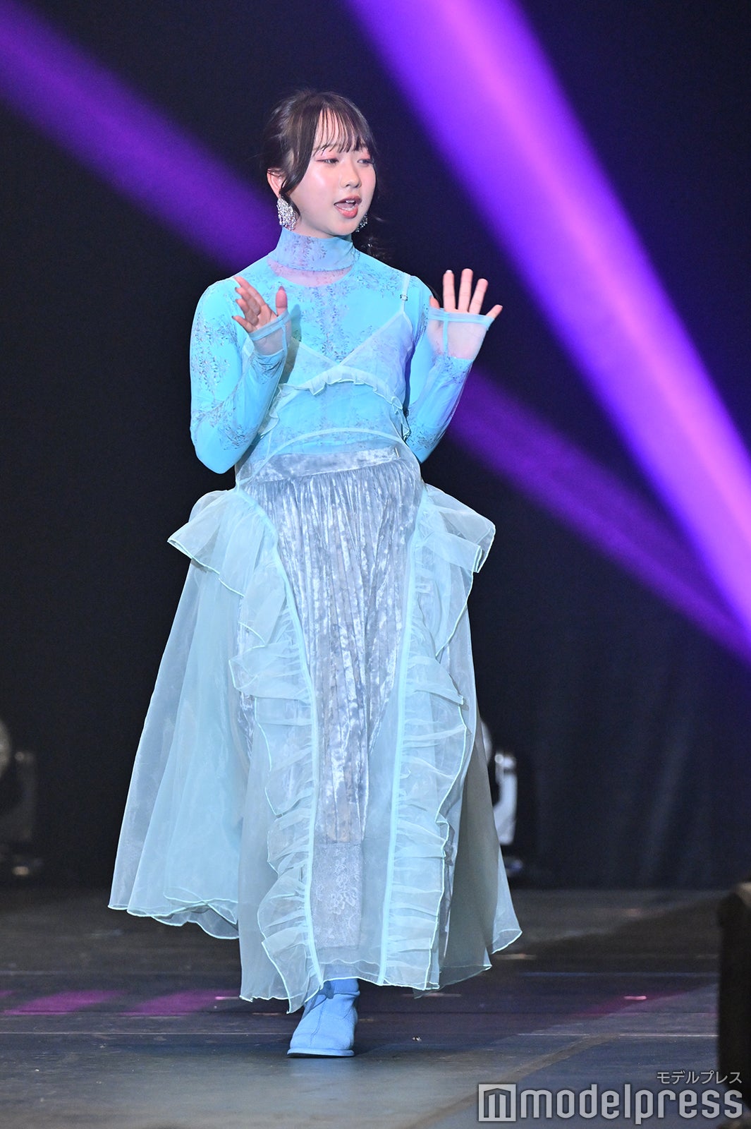 （C）モデルプレス