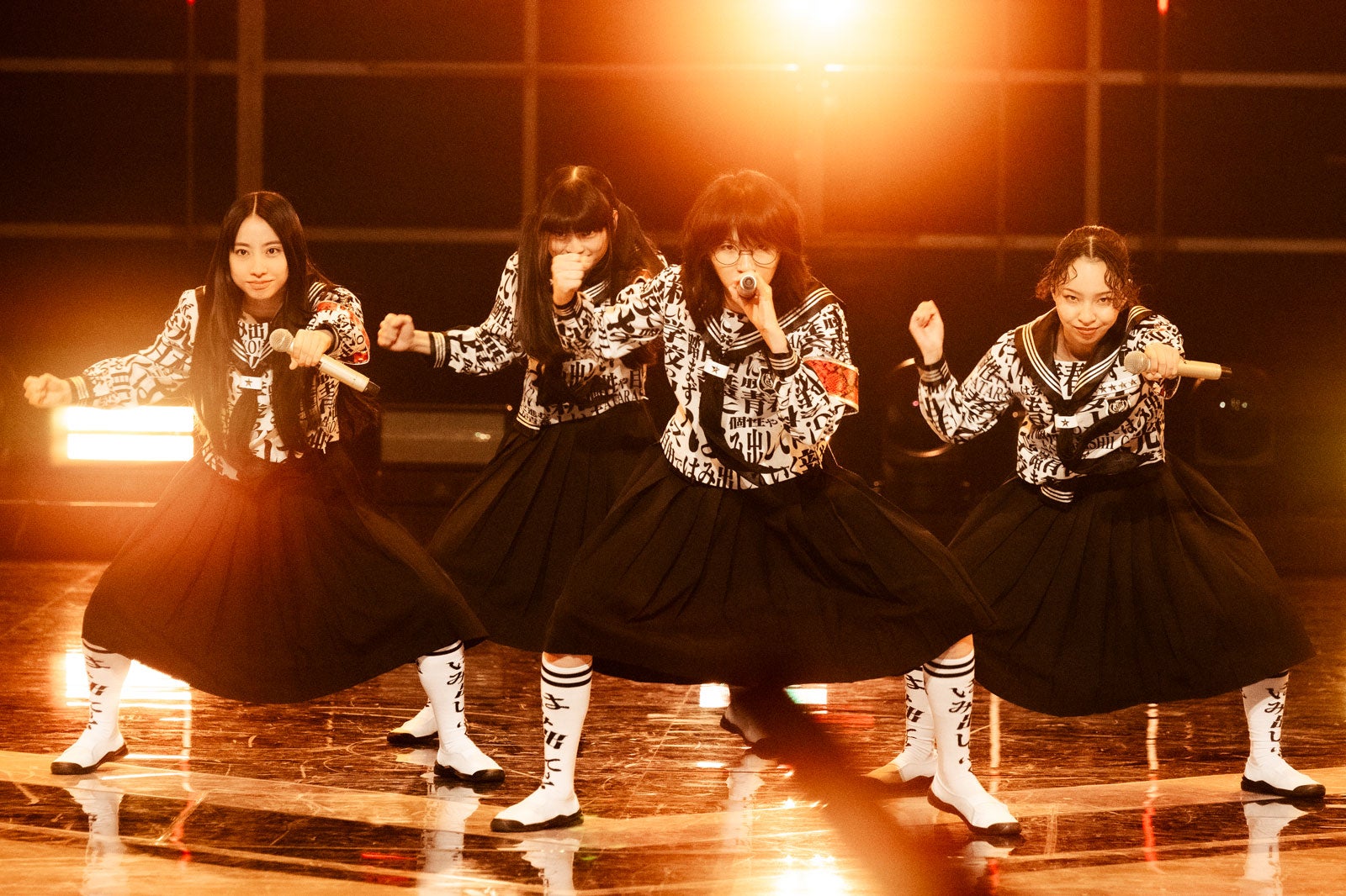 新しい学校のリーダーズ（C）NHK