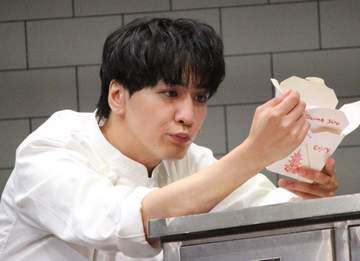 WEST．藤井流星「笑って帰って」6日開幕の主演舞台「ROLL（（CAKE））TIME」で意気込み パティシエ役演じる