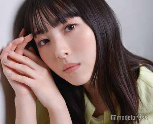 浜辺美波「起き上がるのが辛くて」落ち込みきった時期に考えた“最低限の幸せ”と立ち直った方法<「らんまん」インタビュー>