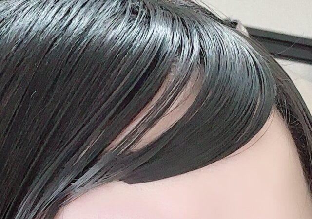 前髪ウィッグ（ベーシックカラー）　スタイリング