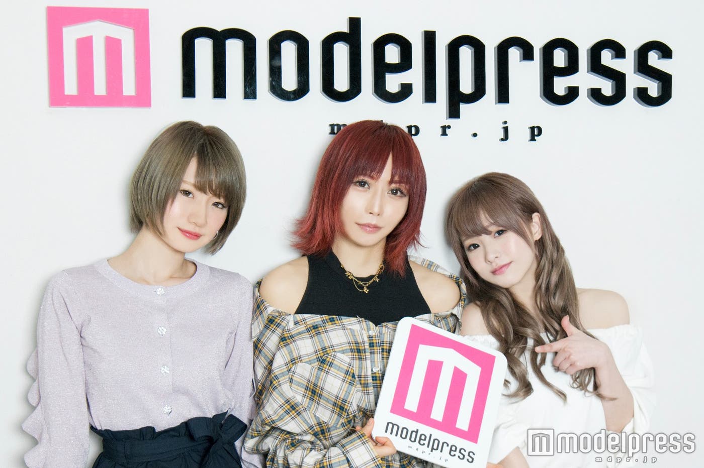菊田真衣子さん、泉れおなさん、秦野真由美さん(左から)(C)モデルプレス