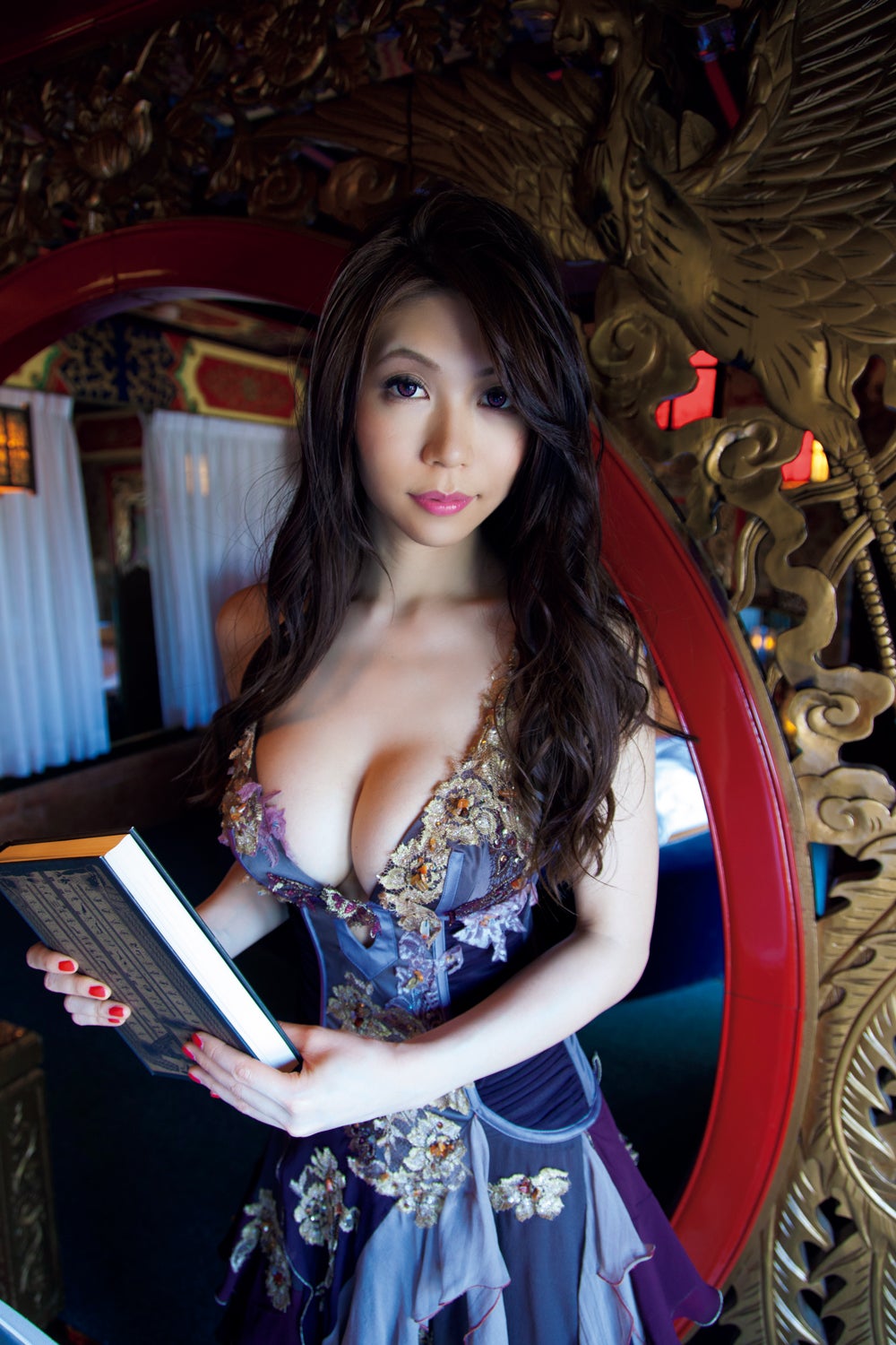 冴季澪（C）塔下智士／週刊プレイボーイ