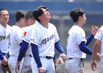 関西創価 プロ注目右腕・那須がサヨナラで散る 春王者の履正社相手に大健闘も延長十回に力尽きる