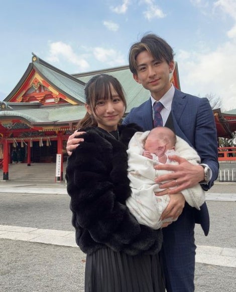 第2子誕生「今日好き」しゅんまや夫婦、息子のお宮参りを報告 家族写真に反響