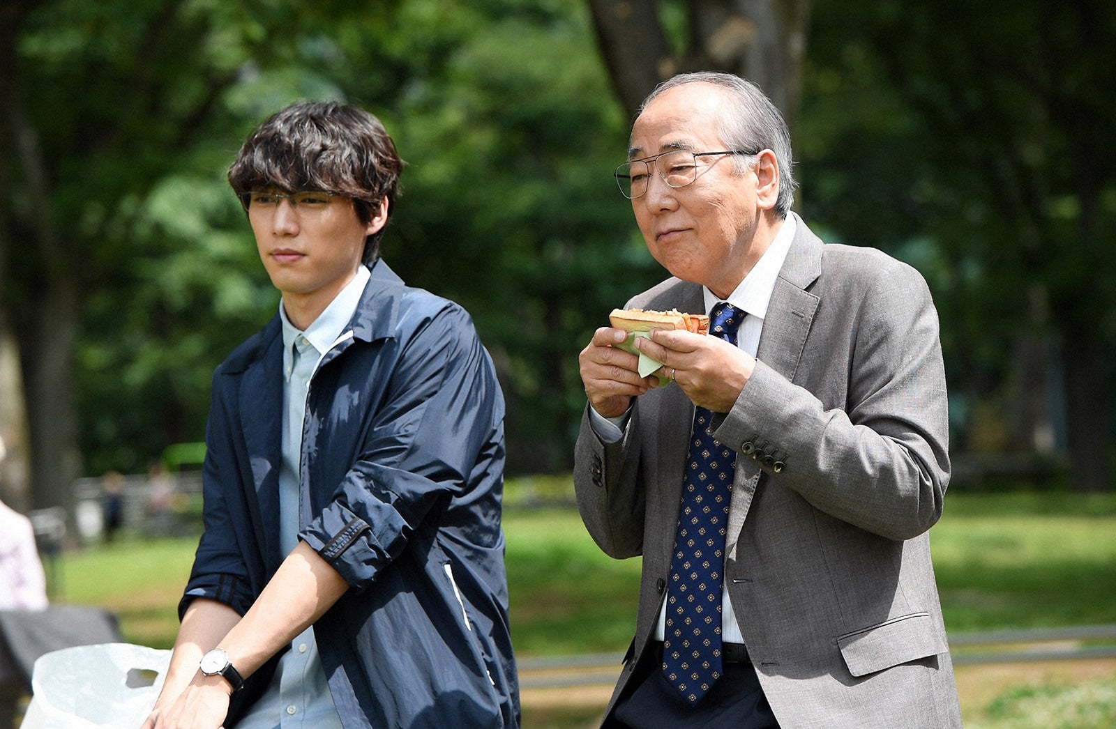 福士蒼汰、岸部一徳／「Heaven？～ご苦楽レストラン～」第4話より（C）TBS