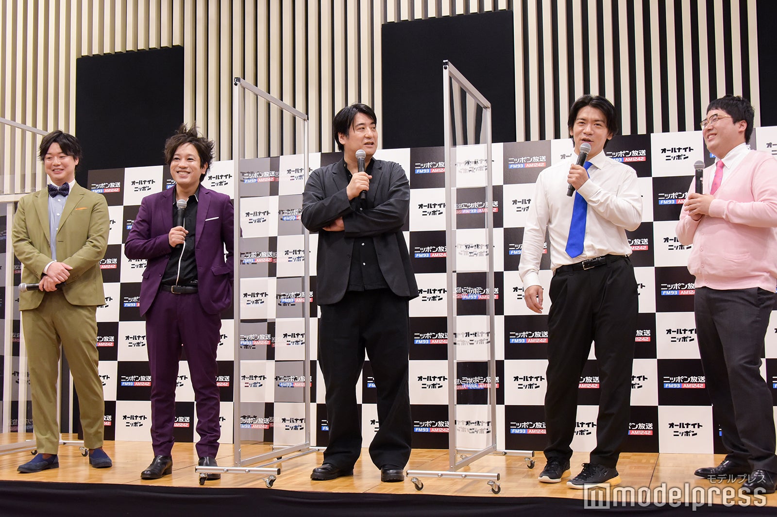 ぺこぱ（シュウペイ、松陰寺太勇）、佐久間宣行、マヂカルラブリー（野田クリスタル、村上） （C）モデルプレス