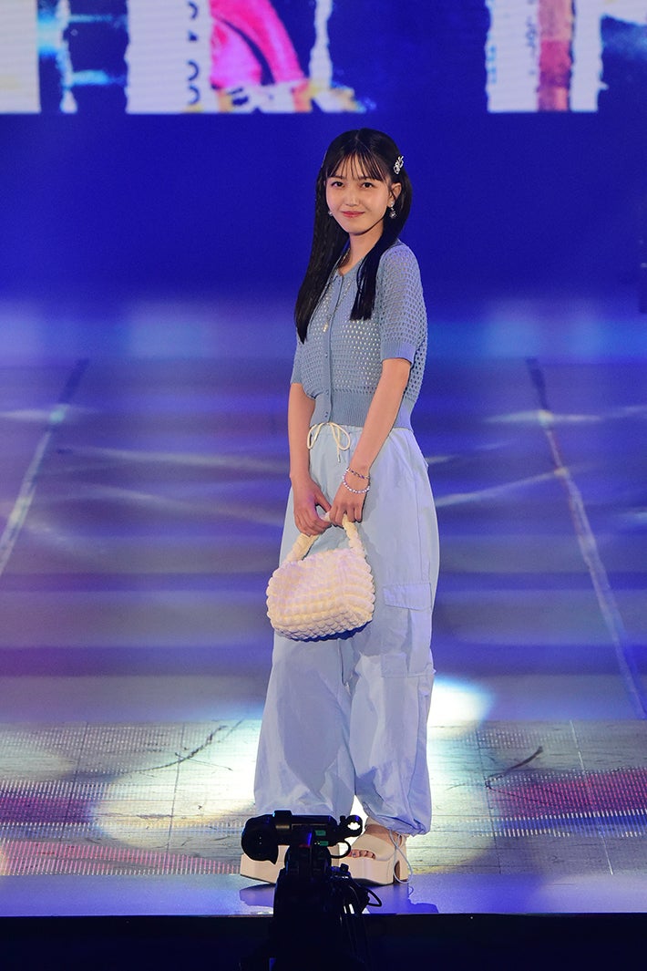 久保史緒里（C）Rakuten GirlsAward 2023 SPRING／SUMMER