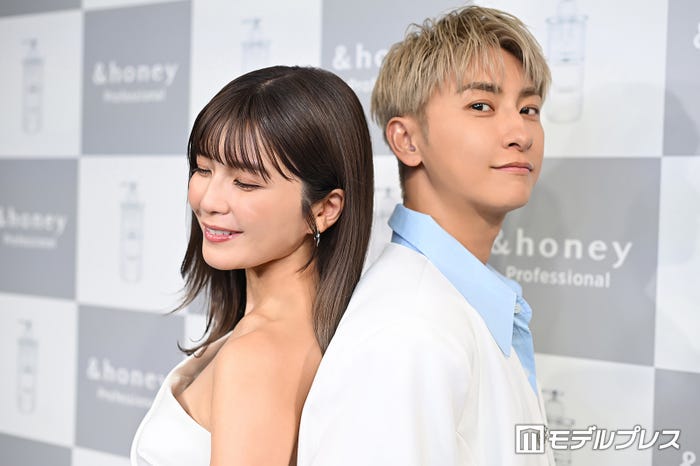 與真司郎、宇野実彩子(C)モデルプレス