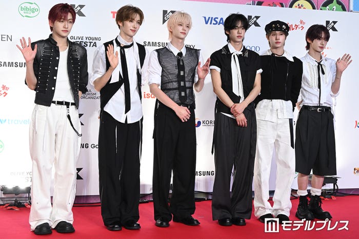 TWS/HANJIN(ハンジン)、YOUNGJAE(ヨンジェ)、SHINYU(シンユ)、DOHOON(ドフン)、KYUNGMIN(ギョンミン)、JIHOON(ジフン)(C)モデルプレス