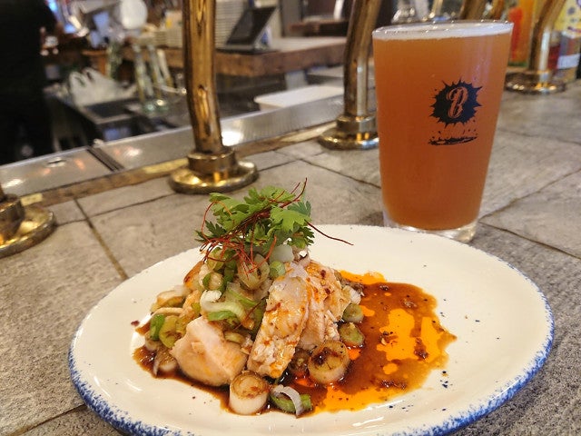 carousel_60e01c20894bc32d8042b24436d2515