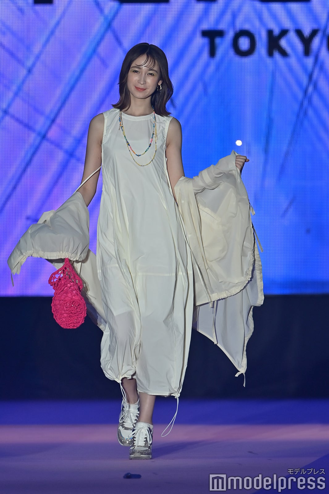 （C）モデルプレス