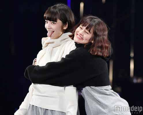 小松菜奈&emmaがラブラブ過ぎ!“えまなな”2ショットランウェイ実現に興奮の声<TGC2016 A/W>
