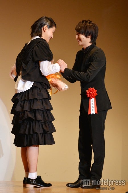 橋本愛、小池徹平