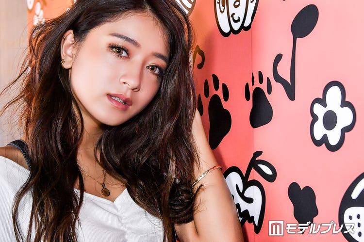 画像1 6 みちょぱのガチ私服を真似したい ほっそりくびれに釘付け Girlsaward 18 A Wフィッティングに潜入 モデルプレス