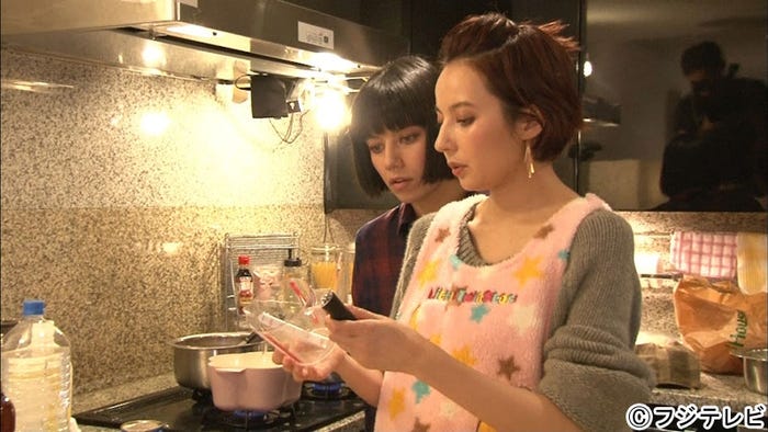 ジェシカ、ベッキー(画像提供:フジテレビ)