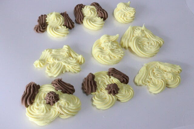 セリアのクリームしぼり袋