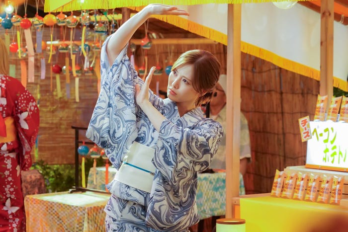 白石麻衣「いつものパイとあなどるなかれ」篇メイキングエピソード画像(提供写真)