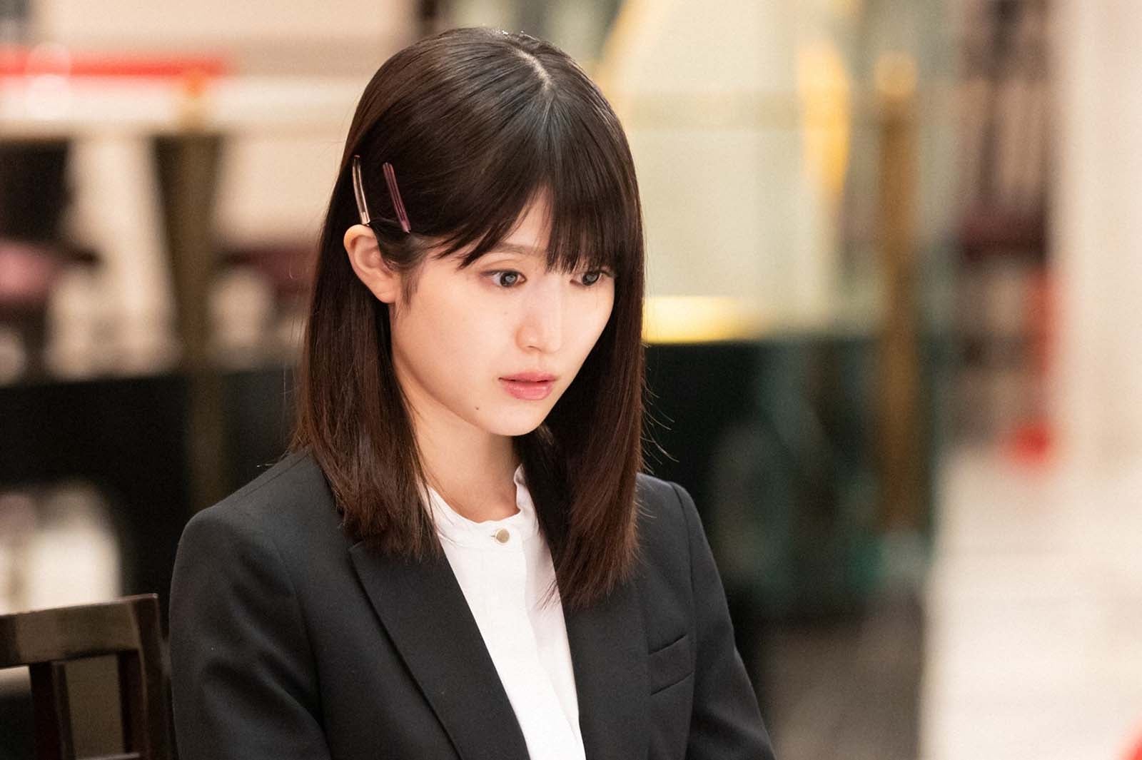 福本莉子「トリリオンゲーム」第2話より（C）TBS／撮影：高橋裕子