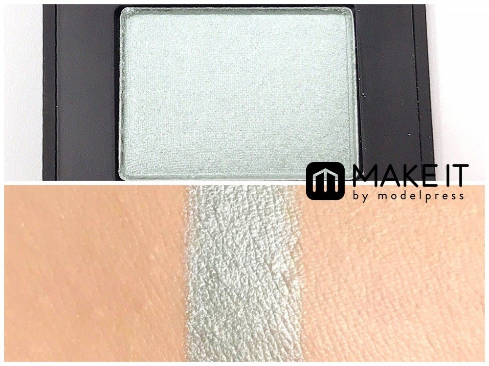 NARS／シングルアイシャドー（プレシャスメタル）／5332／2,500円（税抜） (C)メイクイット