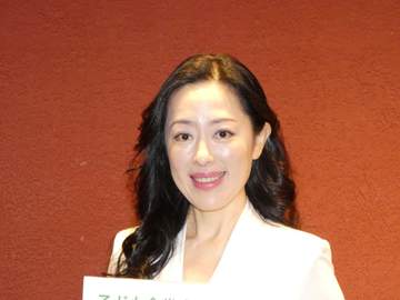 Vシネマの女王・大竹一重 子ども食堂を支援する今「ずっと母の苦労を見てきた」 出演舞台には利用児童を招待「いつか共演できたら」