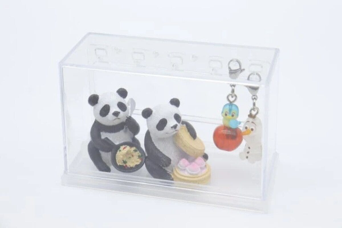 ダイソー　ミニチャームディスプレイケース　使用例