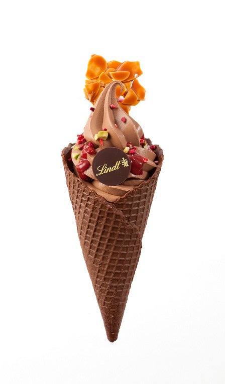 リンツ ソフトクリーム ショコラ フランボワーズ、ダーク￥750（税込）／画像提供：リンツ＆シュプルングリージャパン株式会社