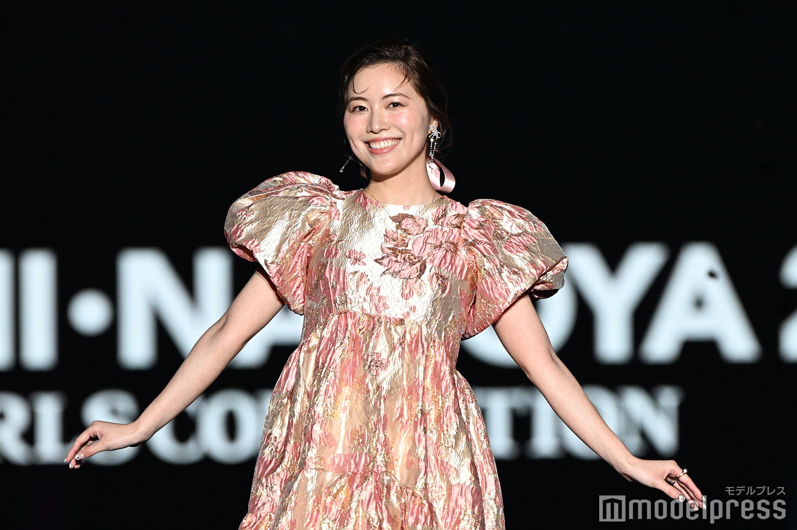 （C）モデルプレス