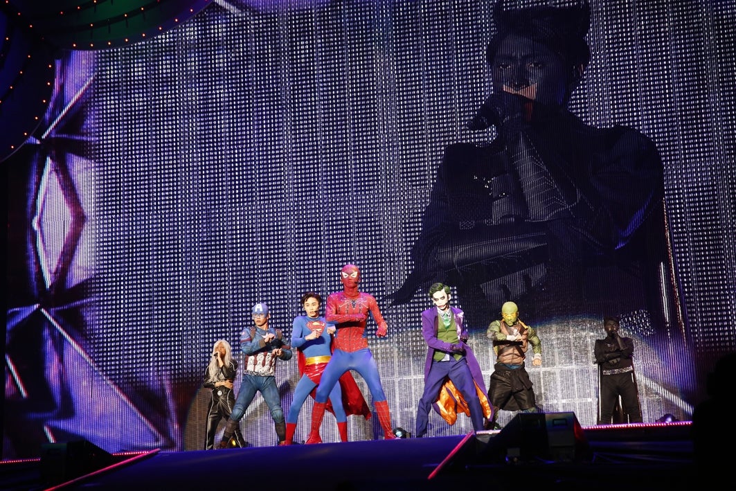 超特急（PHOTO：山内洋枝）