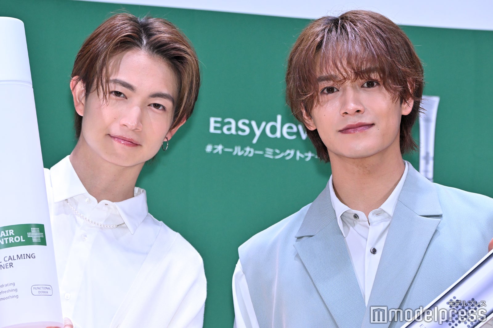 綱啓永、井上想良（C）モデルプレス