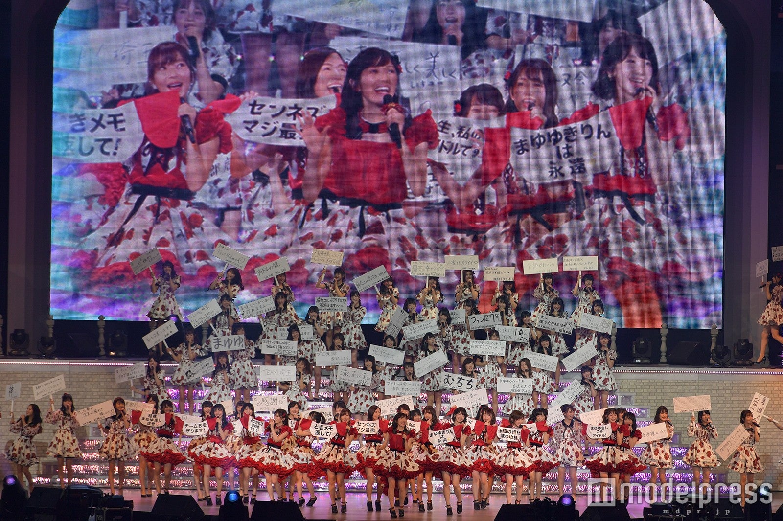 「渡辺麻友卒業コンサート～みんなの夢が叶いますように～」（C）モデルプレス