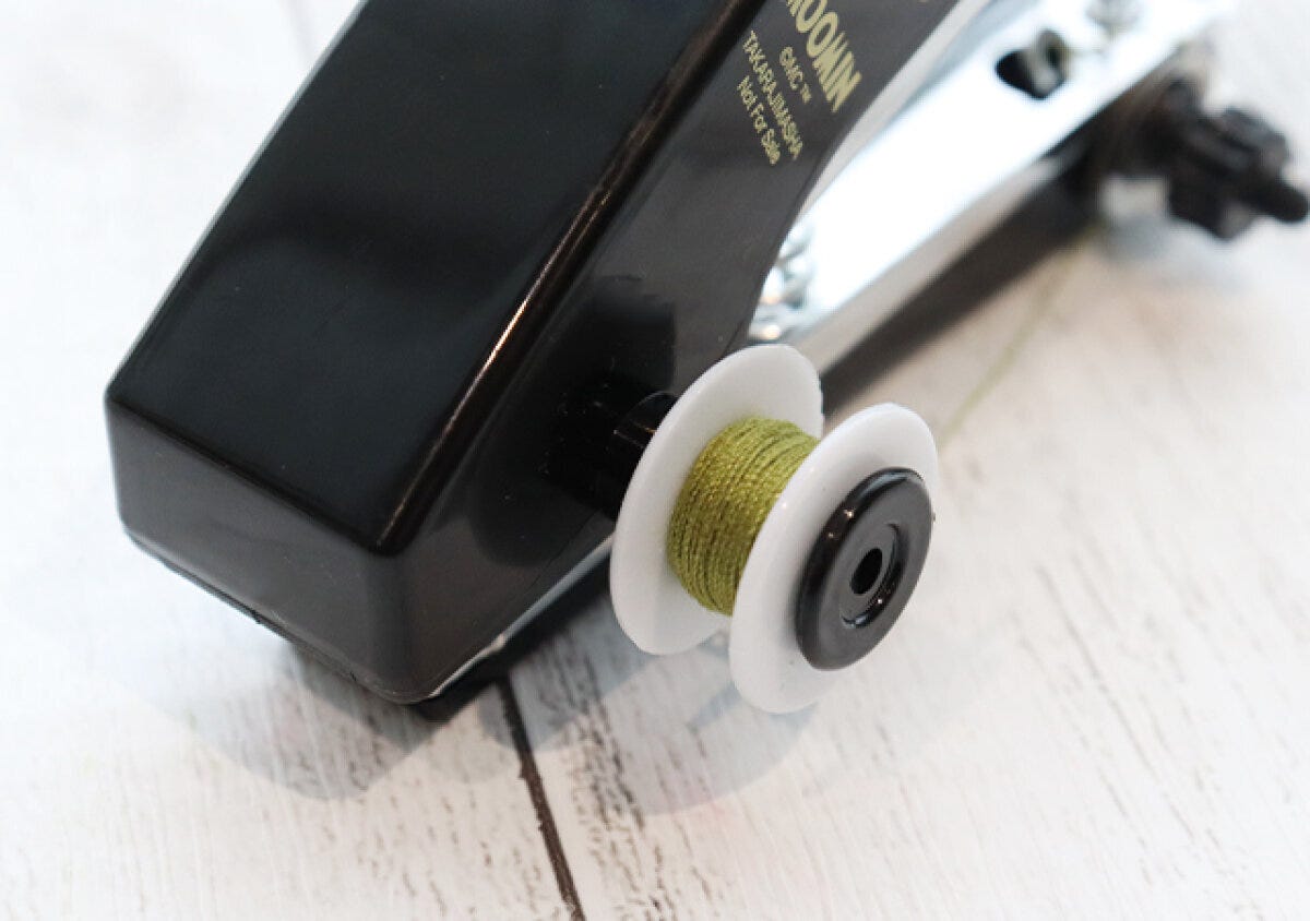 宝島社 雑誌付録 モノマスター3月号増刊 ムーミン スナフキン ハンディ・ミシンと巾着セット 宝島社雑誌付録モノマスター3月号増刊のムーミンのスナフキンハンディ・ミシンと巾着セット6