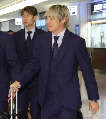 伊東純也 あすZIP生出演発表にSNS沸騰「出んの？！」「大丈夫？喋れるかな」「在宅勤務にした」「早く寝る！」「ニューヘアが」