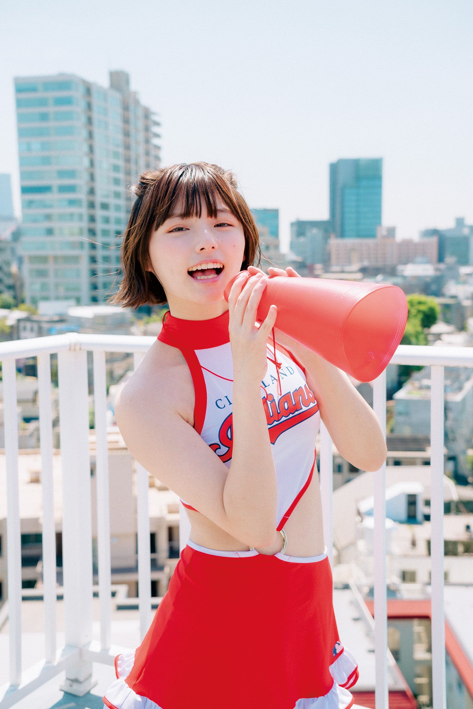 葉月つばさ／撮影：篠田直人、ヘアメイク：野中美希、スタイリング：米丸友子（C）扶桑社