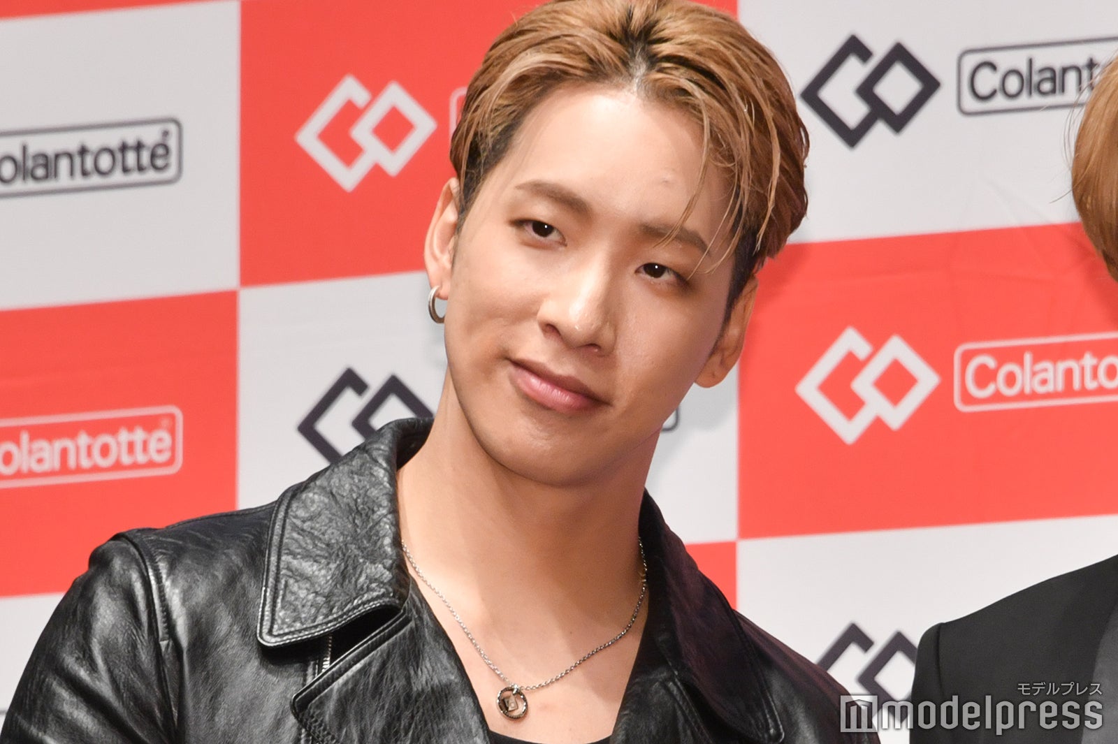 陣（C）モデルプレス