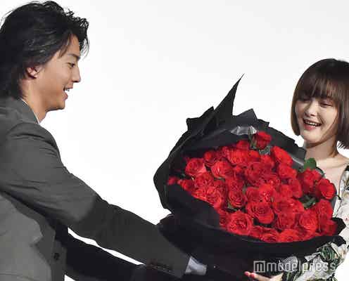 玉城ティナ、伊藤健太郎からプロポーズ?<惡の華>