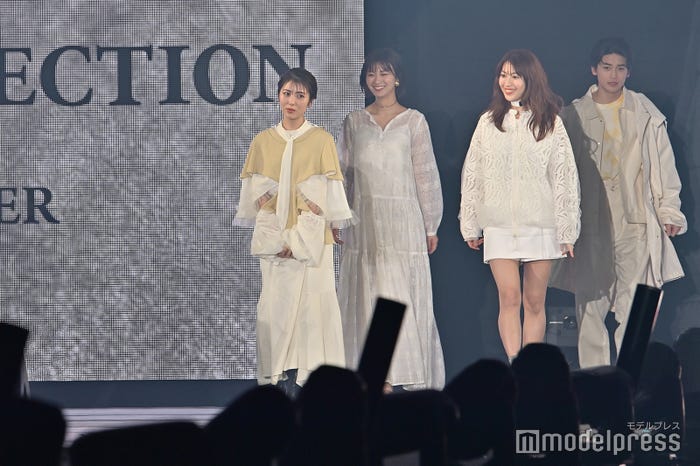 岡崎紗絵、浜辺美波、瀧本美織、高橋文哉 (C)モデルプレス